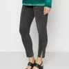 Mamalicious MLSITKA SLIM SLIT CROPPED - Jeans Skinny Fit