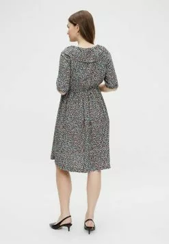 Mamalicious MLLYLA - Jurk -Mamalicious Winkel 12302c563fb741d695aaeb7ef081240c