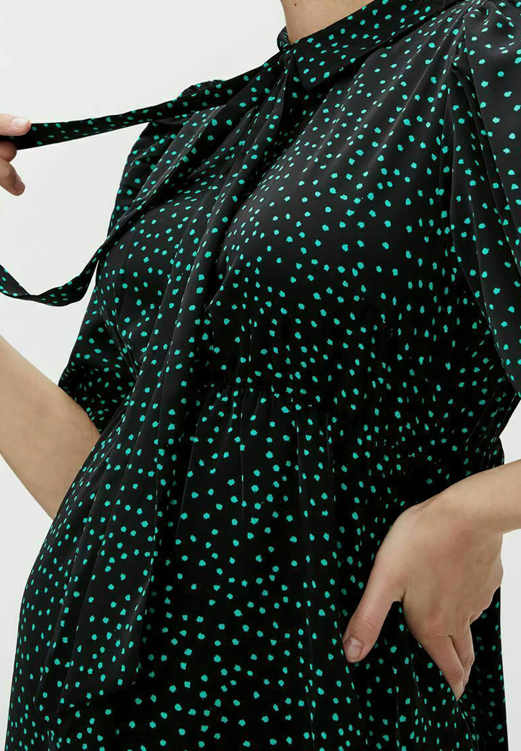 Mamalicious MLDOTTA - Jurk 4 Mamalicious MLDOTTA - Jurk - Afbeelding 4