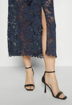 Mamalicious MLMIVANE TESS MAXI DRESS - Cocktailjurk -Mamalicious Winkel 310357213488453a9c3608a1fbe1921b