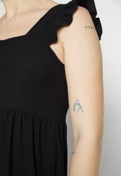 Mamalicious MLCAILEEN LIA DRESS - Jurk 9 Mamalicious MLCAILEEN LIA DRESS - Jurk -Mamalicious Winkel 476e71c30a9c4446a5488ce96a36eb37