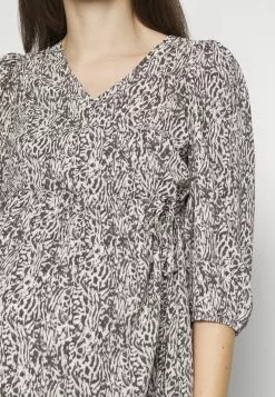 Mamalicious MLAZELIA TESS DRESS - Jurk 7 Mamalicious MLAZELIA TESS DRESS - Jurk -Mamalicious Winkel 95034d5621d447a1b1f0a5ee23a9b432