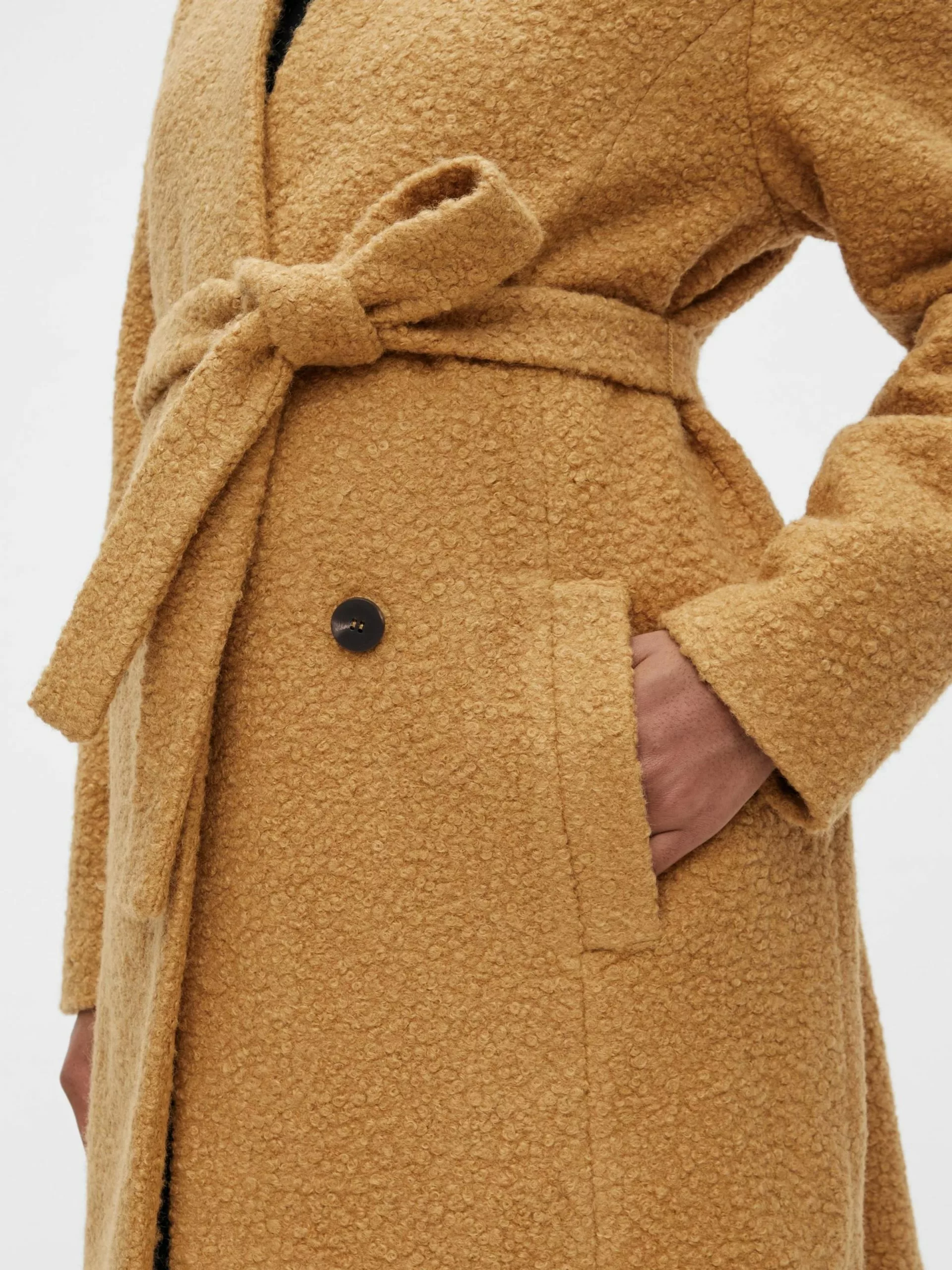 Mamalicious Jassen & Bodywarmers Tussenmantel Peggy Dames Karamel 7 Mamalicious Jassen & Bodywarmers Tussenmantel Peggy Dames Karamel - Afbeelding 7