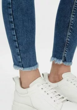 Mamalicious MLMILANO - Slim Fit Jeans -Mamalicious Winkel cd1180d7559141719ab5da52aeba2cec