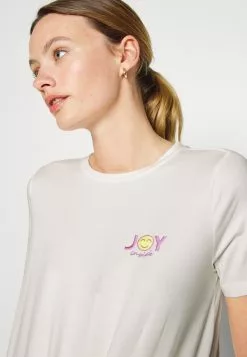 Mamalicious MLSMILEY TOP - T-shirt Basic -Mamalicious Winkel fbe4dc16f4a74150ad4d99e6f71561c4